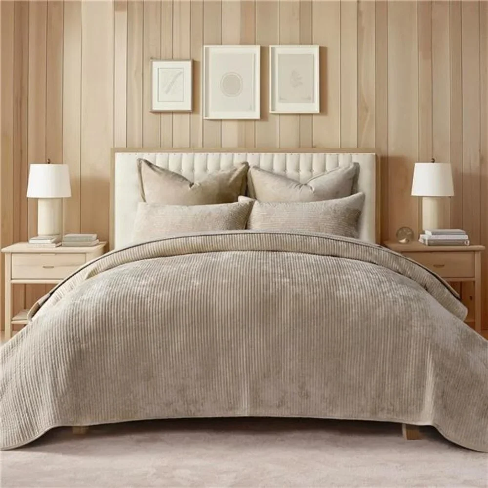 Velvet Quilt Set Queen Size, Luxurious Soft Quilted Bedding Sets,